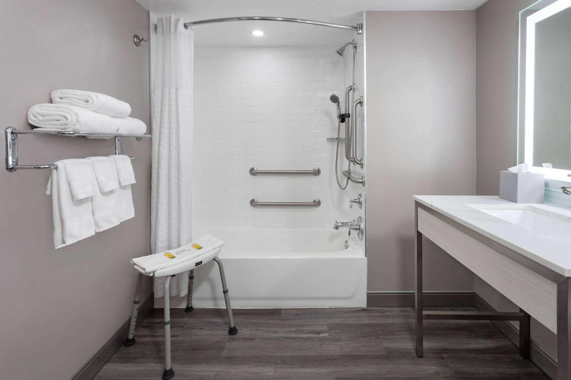 Super 8 By Wyndham Baltimore Northwest מראה חיצוני תמונה